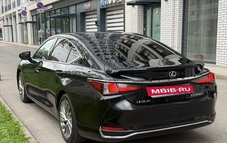 Lexus ES VII, 2021 год, 4 200 000 рублей, 3 фотография
