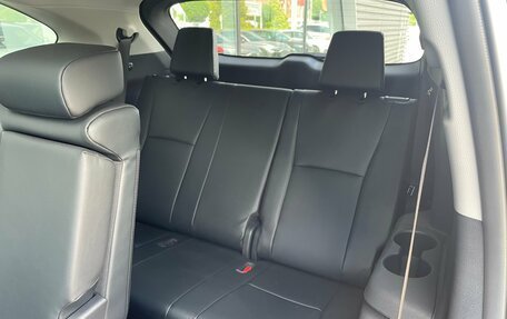 Toyota Highlander, 2026 год, 5 650 000 рублей, 26 фотография