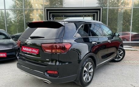 KIA Sorento III Prime рестайлинг, 2018 год, 2 429 000 рублей, 7 фотография