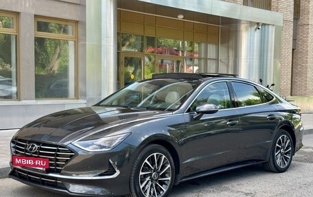 Hyundai Sonata VIII, 2022 год, 2 820 000 рублей, 2 фотография