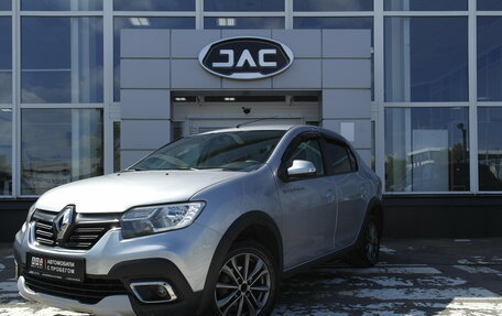 Renault Logan II, 2021 год, 1 249 000 рублей, 1 фотография