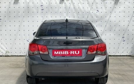 Chevrolet Cruze II, 2010 год, 905 000 рублей, 7 фотография