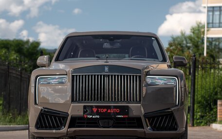 Rolls-Royce Cullinan, 2025 год, 65 700 000 рублей, 2 фотография