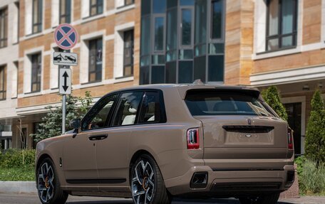 Rolls-Royce Cullinan, 2025 год, 65 700 000 рублей, 3 фотография