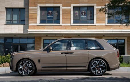 Rolls-Royce Cullinan, 2025 год, 65 700 000 рублей, 4 фотография