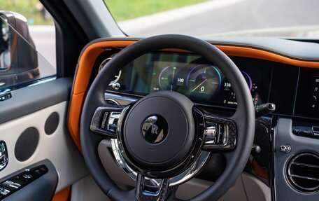 Rolls-Royce Cullinan, 2025 год, 65 700 000 рублей, 18 фотография