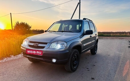 Chevrolet Niva I рестайлинг, 2012 год, 390 000 рублей, 8 фотография