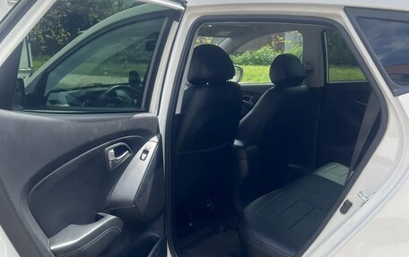Hyundai ix35 I рестайлинг, 2014 год, 1 250 000 рублей, 10 фотография