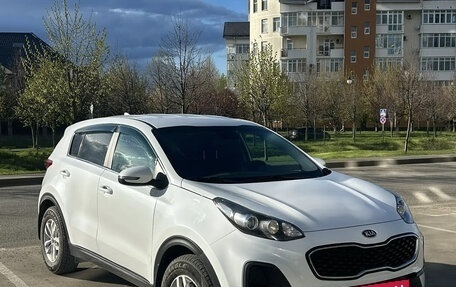 KIA Sportage IV рестайлинг, 2021 год, 1 950 000 рублей, 2 фотография