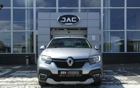 Renault Logan II, 2021 год, 1 249 000 рублей, 2 фотография