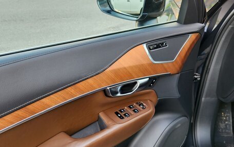 Volvo XC90 II рестайлинг, 2018 год, 4 850 000 рублей, 10 фотография