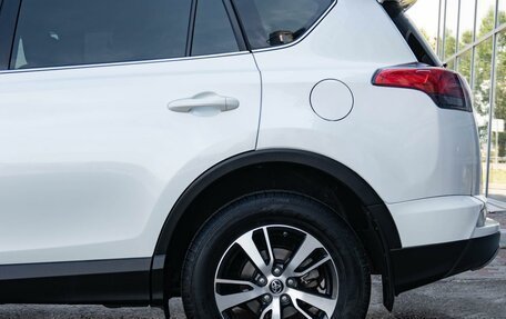 Toyota RAV4, 2016 год, 2 480 000 рублей, 9 фотография