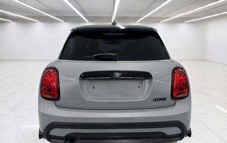 MINI Hatch, 2022 год, 1 720 000 рублей, 7 фотография