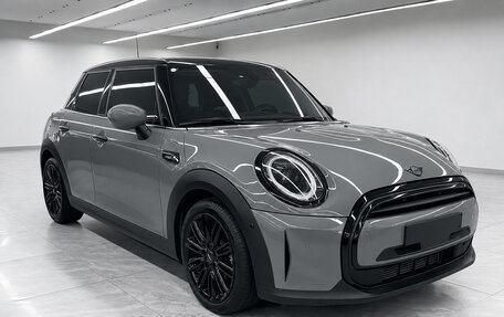 MINI Hatch, 2022 год, 1 720 000 рублей, 4 фотография