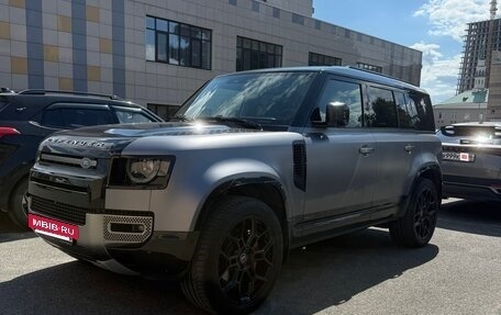 Land Rover Defender II, 2021 год, 6 990 000 рублей, 3 фотография