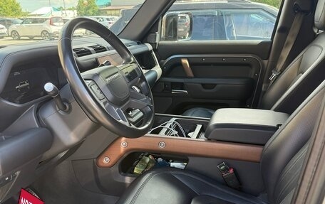 Land Rover Defender II, 2021 год, 6 990 000 рублей, 5 фотография