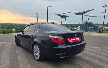 BMW 5 серия, 2009 год, 1 000 000 рублей, 2 фотография