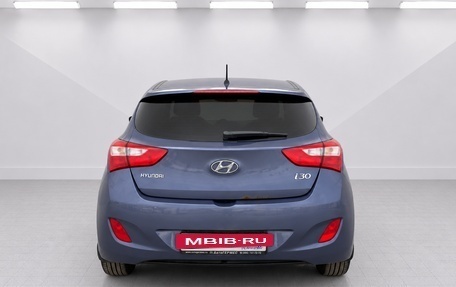 Hyundai i30 II рестайлинг, 2012 год, 890 000 рублей, 3 фотография