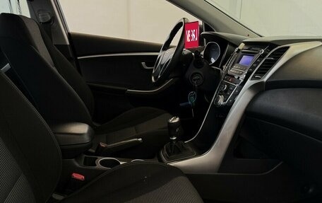 Hyundai i30 II рестайлинг, 2012 год, 890 000 рублей, 11 фотография