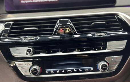 BMW 5 серия, 2020 год, 3 690 000 рублей, 28 фотография