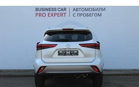 Toyota Highlander, 2025 год, 5 690 000 рублей, 6 фотография