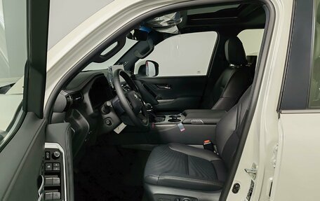 Toyota Land Cruiser, 2026 год, 16 990 000 рублей, 16 фотография