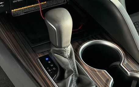 Toyota Camry, 2018 год, 2 395 000 рублей, 23 фотография