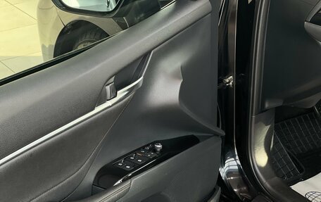 Toyota Camry, 2018 год, 2 395 000 рублей, 22 фотография