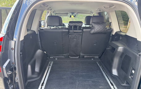 Toyota Land Cruiser Prado 150 рестайлинг 2, 2019 год, 4 300 000 рублей, 24 фотография