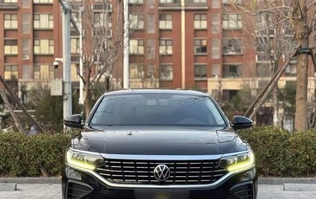 Volkswagen Passat B8 рестайлинг, 2022 год, 1 565 007 рублей, 2 фотография