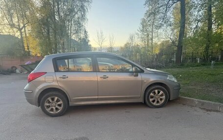 Nissan Tiida, 2011 год, 750 000 рублей, 3 фотография