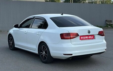 Volkswagen Jetta VI, 2015 год, 820 000 рублей, 2 фотография