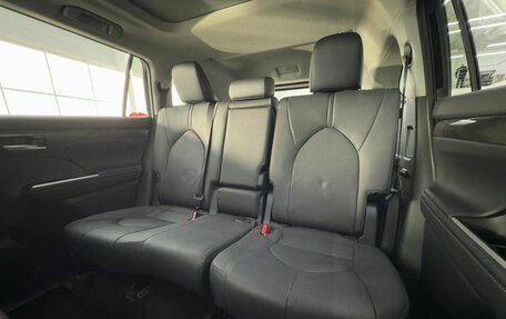 Toyota Highlander, 2026 год, 5 340 000 рублей, 25 фотография