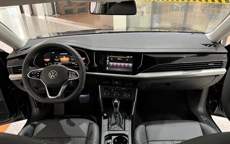 Volkswagen Passat B8 рестайлинг, 2023 год, 2 176 000 рублей, 8 фотография
