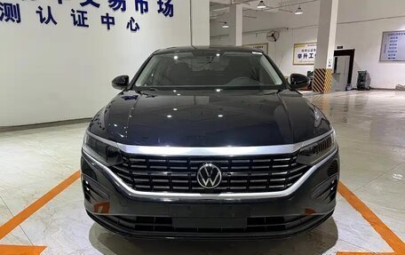 Volkswagen Passat B8 рестайлинг, 2023 год, 2 176 000 рублей, 2 фотография