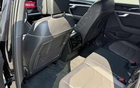 Volkswagen Touareg III, 2021 год, 5 700 000 рублей, 15 фотография