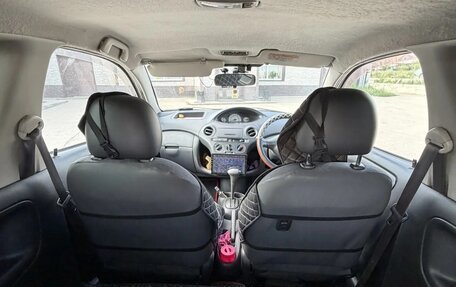 Toyota Vitz, 2003 год, 365 000 рублей, 12 фотография