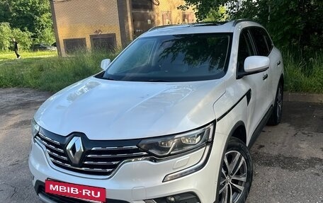 Renault Koleos II, 2017 год, 2 200 000 рублей, 12 фотография