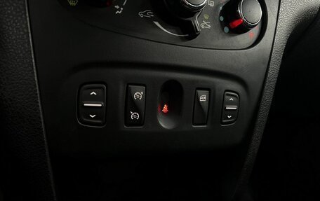 Renault Logan II, 2014 год, 549 900 рублей, 14 фотография