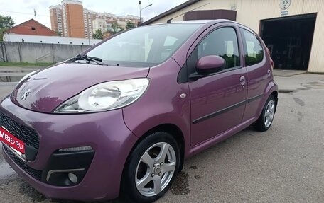 Peugeot 107 I рестайлинг, 2012 год, 600 000 рублей, 9 фотография