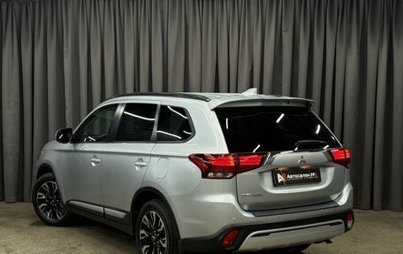 Mitsubishi Outlander III рестайлинг 3, 2021 год, 2 649 900 рублей, 3 фотография