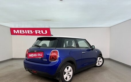 MINI Hatch, 2018 год, 1 550 000 рублей, 2 фотография