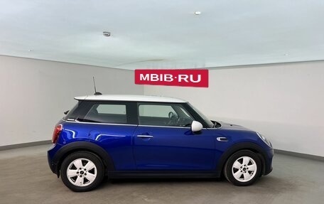 MINI Hatch, 2018 год, 1 550 000 рублей, 6 фотография