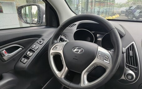Hyundai ix35 I рестайлинг, 2012 год, 1 330 000 рублей, 23 фотография