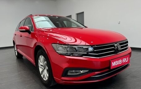 Volkswagen Passat B8 рестайлинг, 2023 год, 2 756 000 рублей, 1 фотография