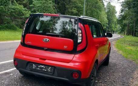 KIA Soul II рестайлинг, 2018 год, 1 650 000 рублей, 4 фотография