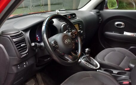 KIA Soul II рестайлинг, 2018 год, 1 650 000 рублей, 10 фотография
