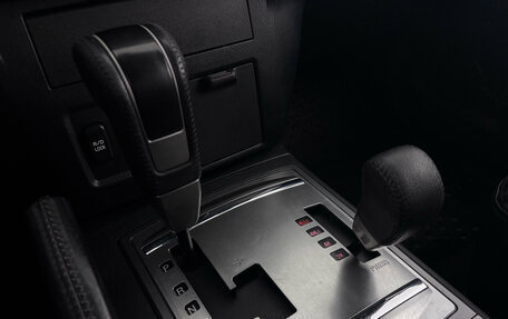 Mitsubishi Pajero IV, 2011 год, 1 955 000 рублей, 16 фотография