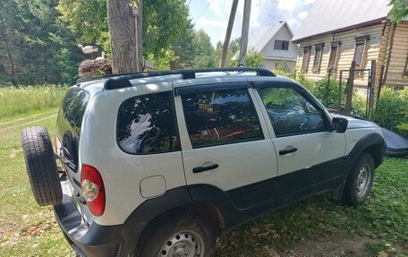 Chevrolet Niva I рестайлинг, 2019 год, 720 000 рублей, 8 фотография