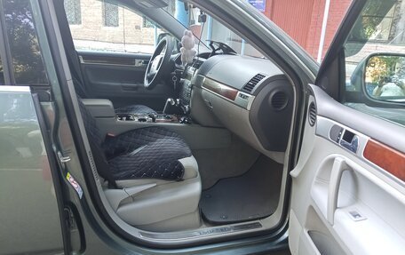 Volkswagen Touareg III, 2006 год, 1 200 000 рублей, 15 фотография